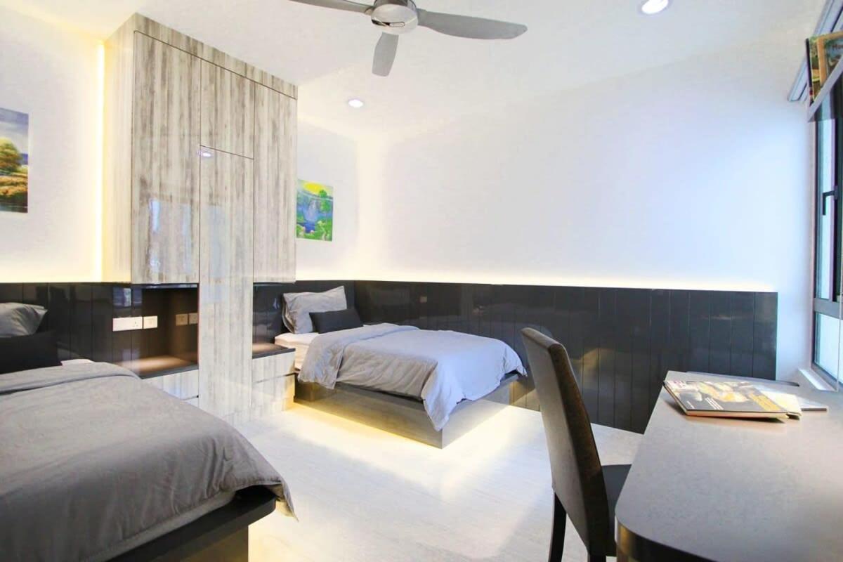 A Stylish High-Floor 2Br Suasana Suites Views Johor Bahru Extérieur photo